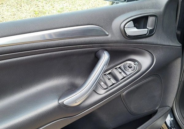 Ford S-Max cena 25900 przebieg: 280265, rok produkcji 2010 z Olesno małe 497